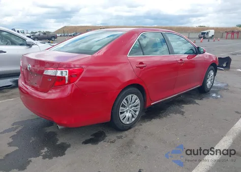 2012 Toyota Camry Le z USA, uszkodzony, nr VIN 4T4BF1FK5CR271303